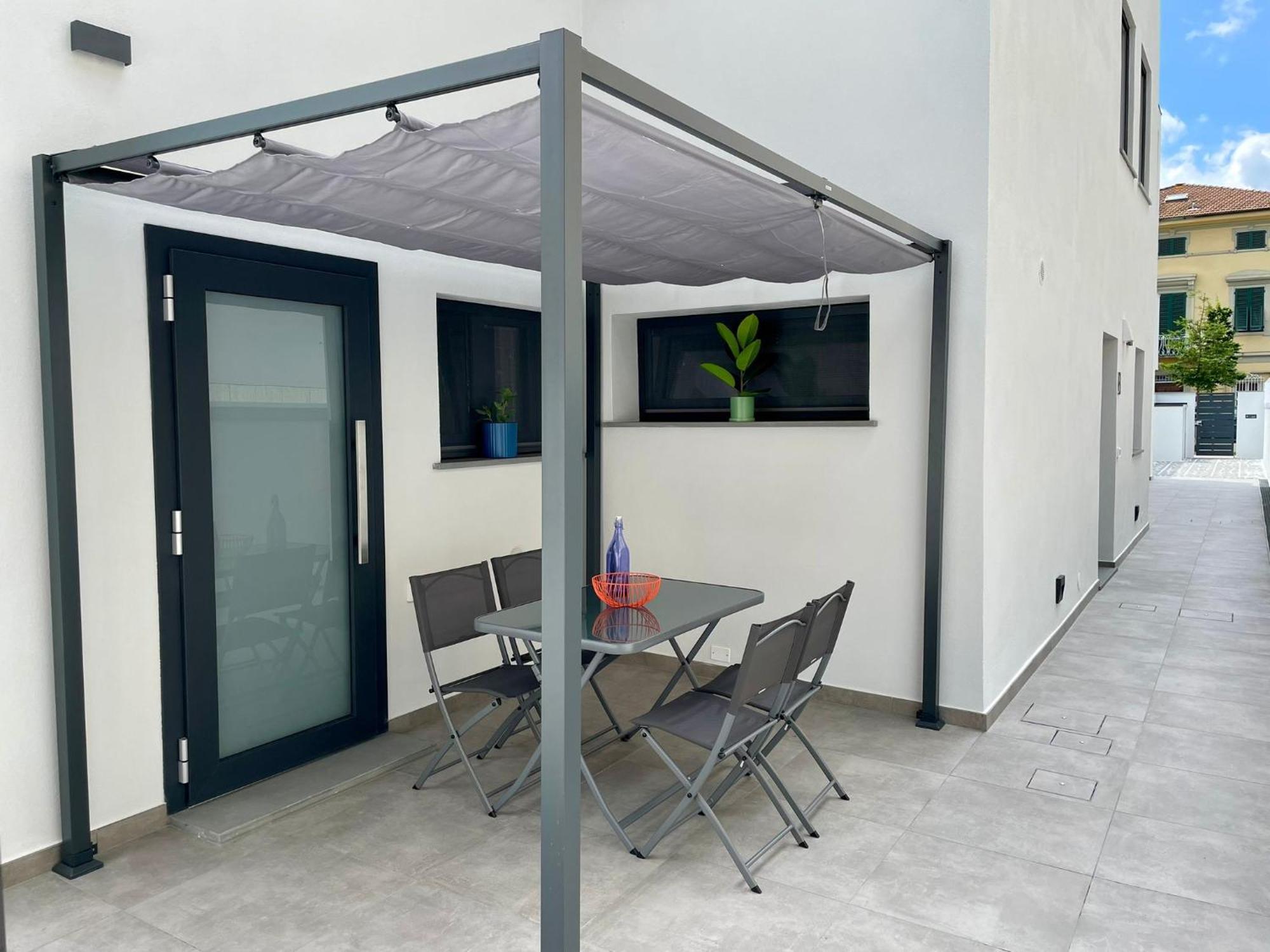 Elisa Apartments B - In Front Of The Walls Of Lucca Buitenkant foto